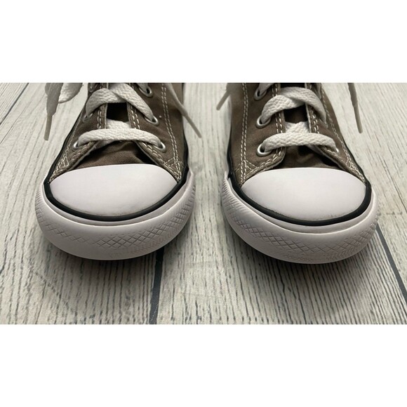Taupe Tan Converse All Stars Toddler Shoes, Size 9 - Picture 2 of 5